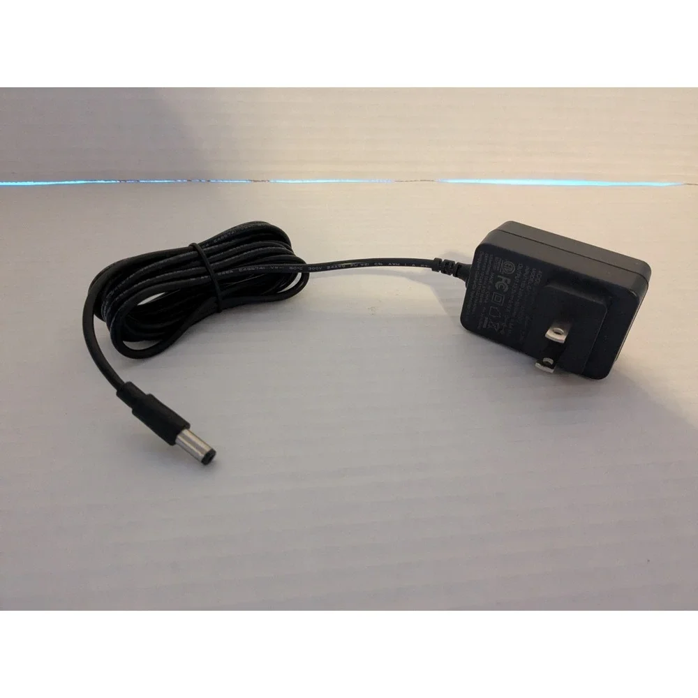 Shark Replacement Charging Cord - Model #: GFDA3-1330750U‎